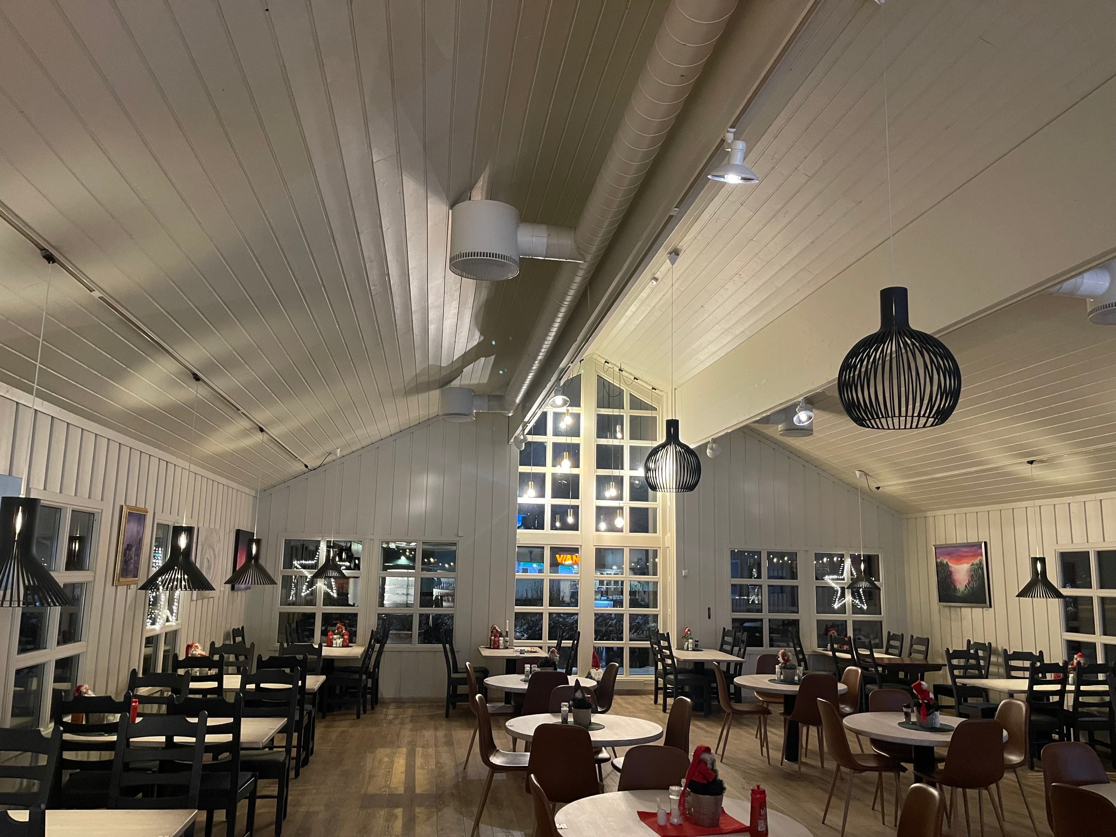 Oversiktsbilde av spisesalen